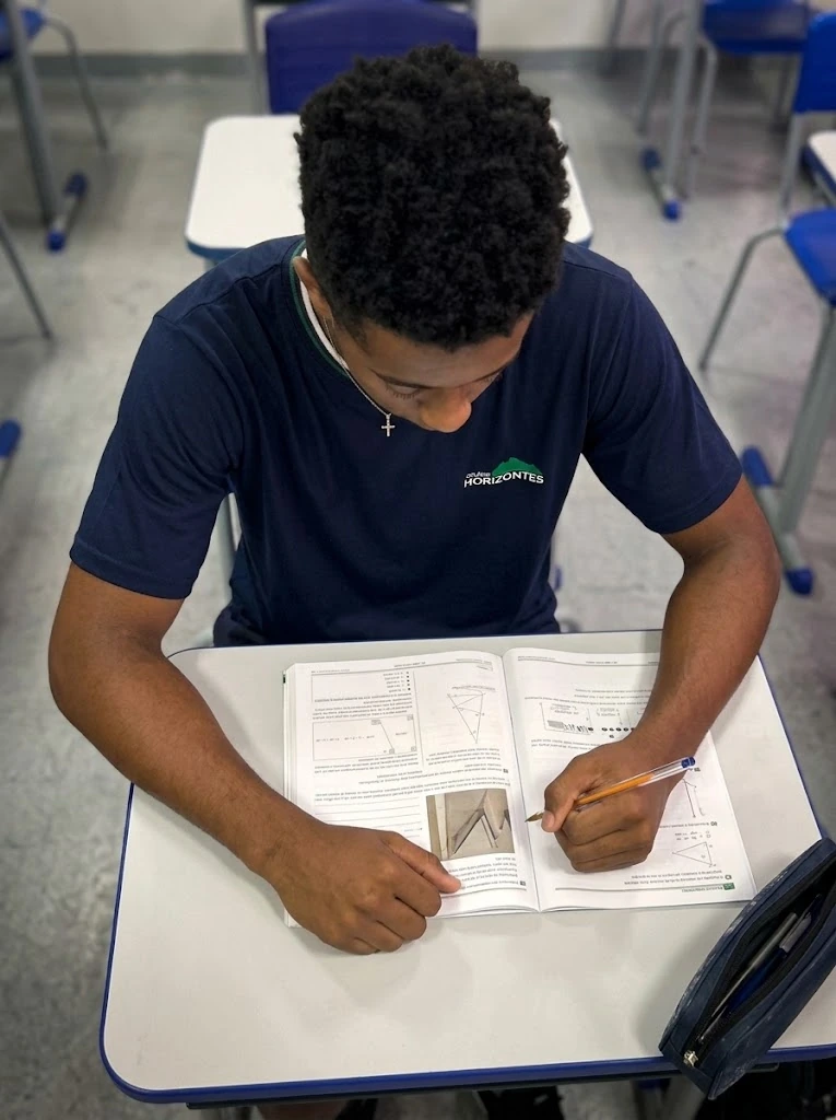 Estudante do Colégio Horizontes
